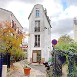Industrial Design Loft & Balcony - Paris 20